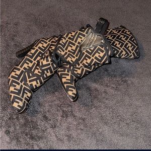 Women Fendi High Heel Boots